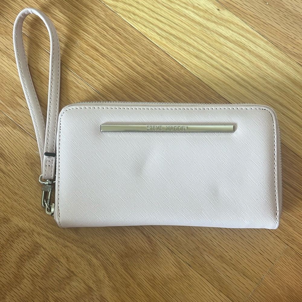steve madden wallet wristlet